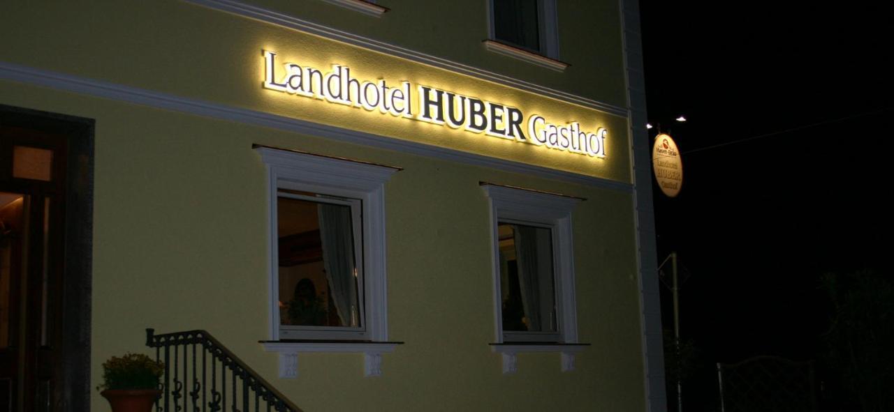 Landhotel Gasthof Huber Merching 외부 사진
