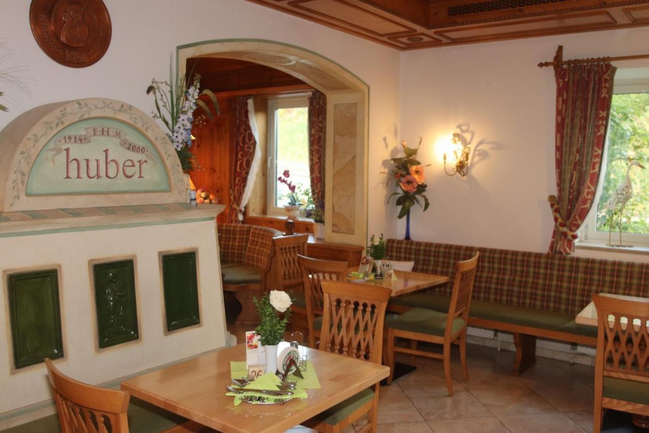 Landhotel Gasthof Huber Merching 외부 사진
